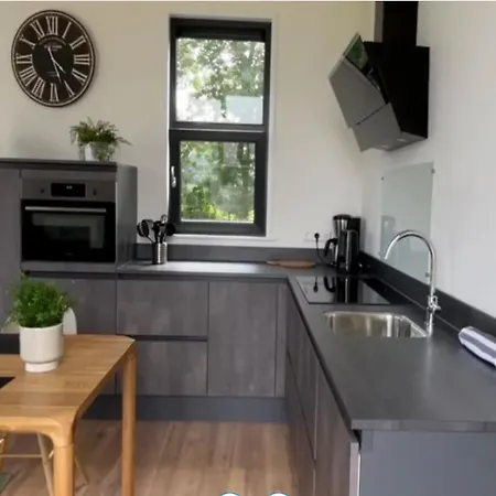 Casa vacanze Modern With A Deco Fireplace