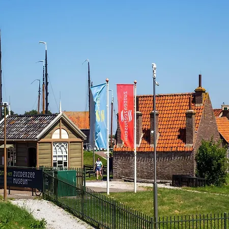 Modern With A Deco Fireplace * Enkhuizen